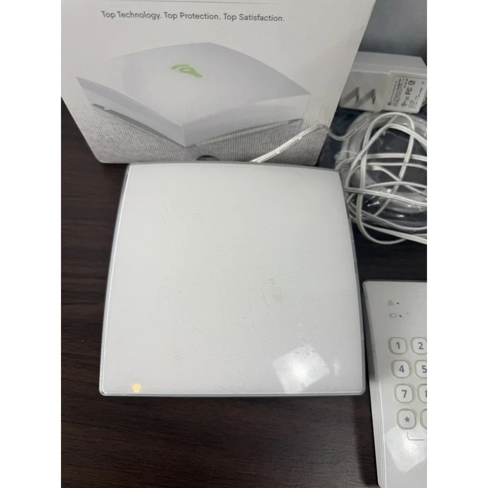 Frontpoint Home Security System Hub And Security Keypad Preowned